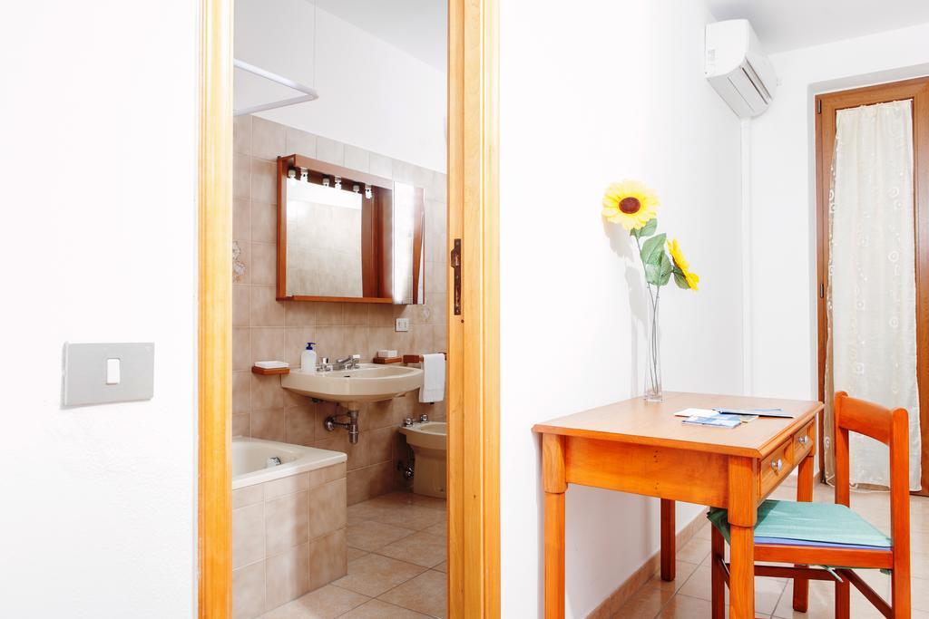 Babbai Giommi Bed & Breakfast Алгеро Екстериор снимка