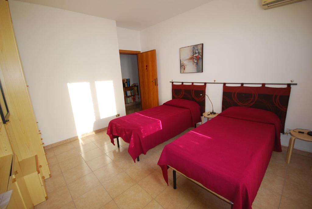 Babbai Giommi Bed & Breakfast Алгеро Стая снимка